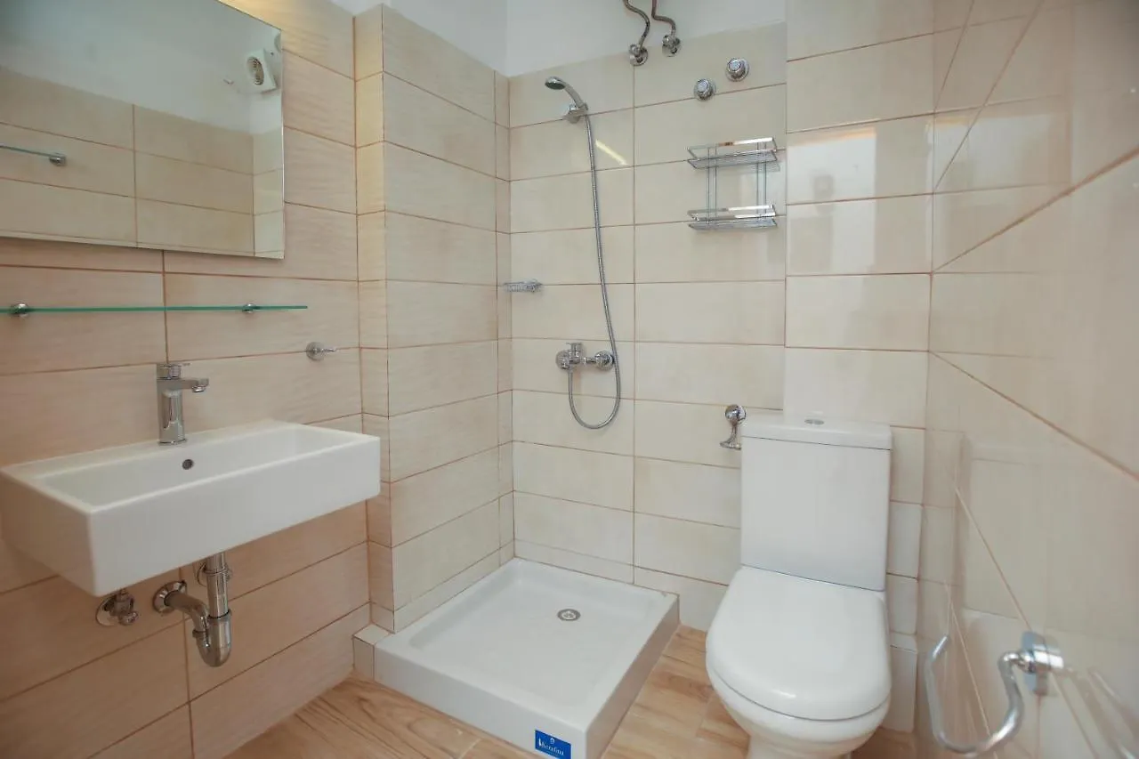 Papadatos Studios Argostolion Daire